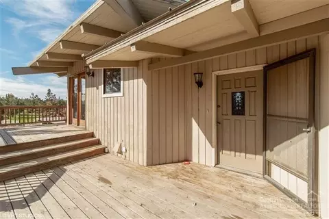 62260 Deer Trail Rd, Bend, OR 97701 photo 3
