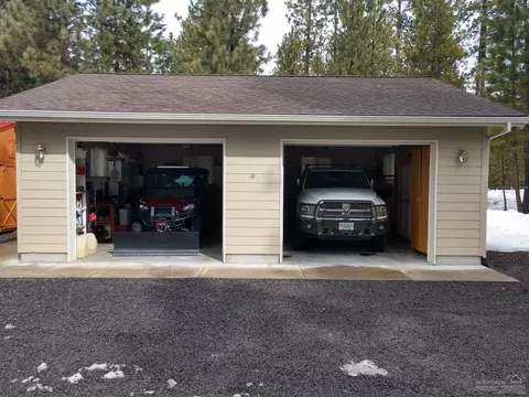52103 Foxtail Rd, La Pine, OR 97739 photo 21