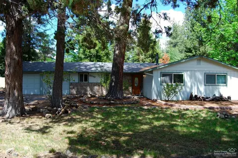 20342 Illahee Dr, Bend, OR 97702 photo 1