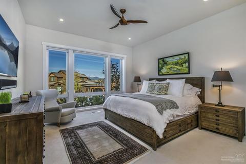 61345 Kindle Rock Loop, Bend, OR 97702 photo 16