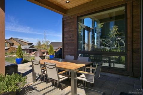 61345 Kindle Rock Loop, Bend, OR 97702 photo 4
