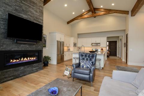 61345 Kindle Rock Loop, Bend, OR 97702 photo 11