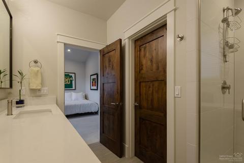 61345 Kindle Rock Loop, Bend, OR 97702 photo 21