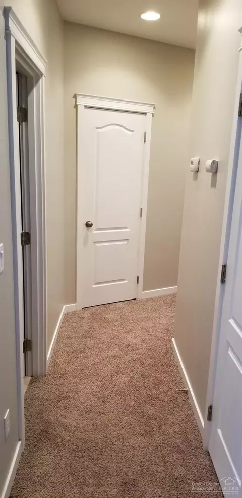 15336 Bear St, La Pine, OR 97739 photo 7