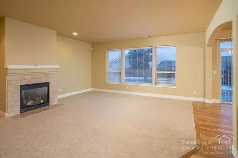 20741 Kilbourne Loop, Bend, OR 97701 photo 5