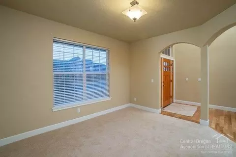 20741 Kilbourne Loop, Bend, OR 97701 photo 6