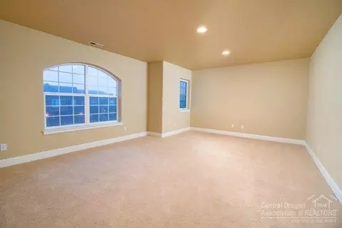 20741 Kilbourne Loop, Bend, OR 97701 photo 8