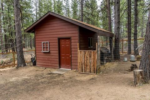 16377 Bates St, Bend, OR 97707 photo 19