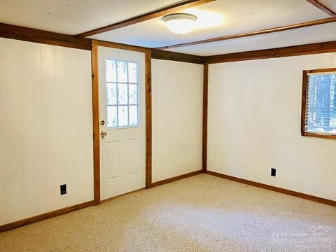 56543 Meteor Dr, Bend, OR 97707 photo 11