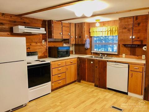 56543 Meteor Dr, Bend, OR 97707 photo 5