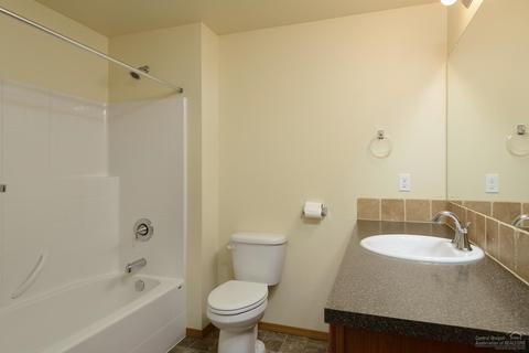62462 Erickson Rd, Bend, OR 97701 photo 9