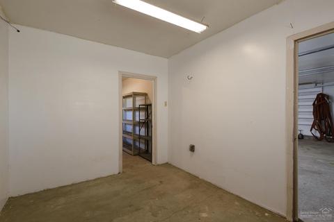 62462 Erickson Rd, Bend, OR 97701 photo 16