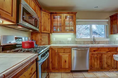 20850 Desert Stream Pl, Bend, OR 97702 photo 4