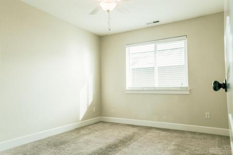 21342 Pecoraro Loop, Bend, OR 97701 photo 17