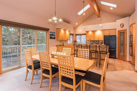 57668 Red Cedar Ln, Sunriver, OR 97707 photo 5