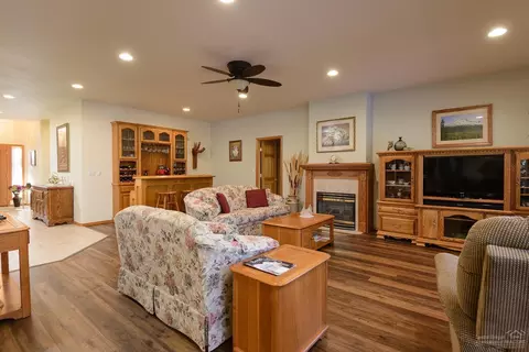 60633 Golf Village Loop, Bend, OR 97702 photo 4