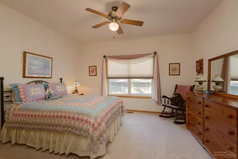 60633 Golf Village Loop, Bend, OR 97702 photo 19