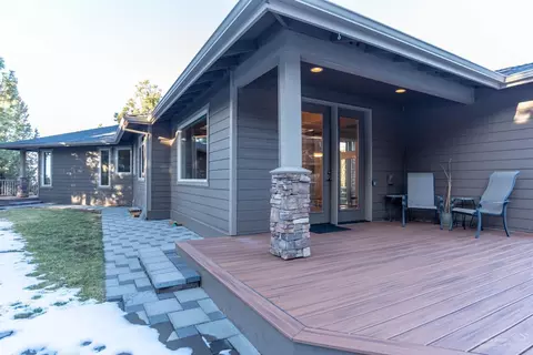 3375 NW Starview Dr, Bend, OR 97703 photo 23