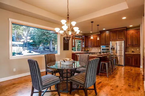 3375 NW Starview Dr, Bend, OR 97703 photo 7