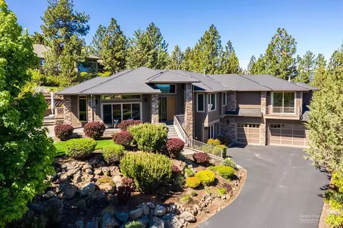 3375 NW Starview Dr, Bend, OR 97703 photo 1