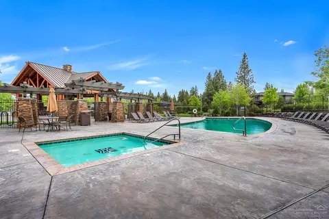 19669 Harvard Pl, Bend, OR 97702 photo 24