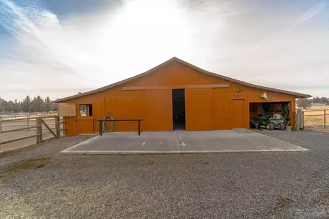 62640 NE Waugh Rd, Bend, OR 97701 photo 22