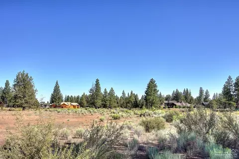 19378 Seaton Loop, Bend, OR 97702 photo 7