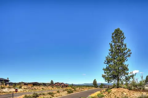 19378 Seaton Loop, Bend, OR 97702 photo 11