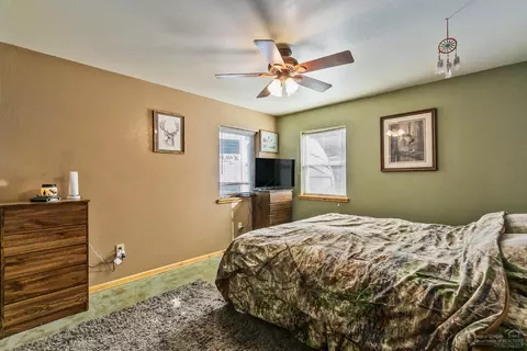15570 Turquoise Dr, La Pine, OR 97739 photo 13