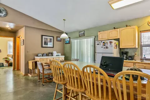 15570 Turquoise Dr, La Pine, OR 97739 photo 7