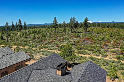 19175 Gateway Loop, Bend, OR 97702 photo 6