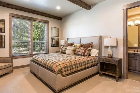 56679 Glowstone Loop, Bend, OR 97707 photo 13