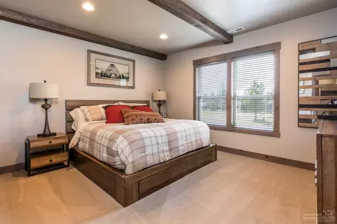 56679 Glowstone Loop, Bend, OR 97707 photo 20