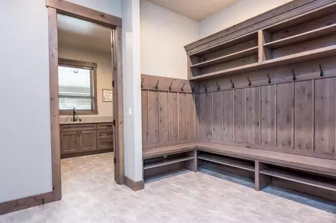 56679 Glowstone Loop, Bend, OR 97707 photo 7