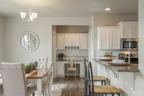 1812 NE Coby Way, Bend, OR 97701 photo 5