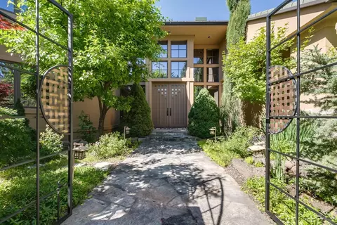 3238 NW Oneil Pl, Bend, OR 97703 photo 2