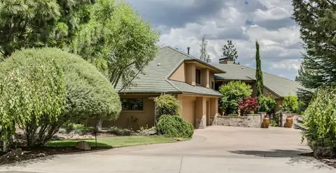 3238 NW Oneil Pl, Bend, OR 97703 photo 1