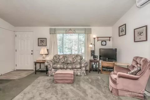 51429 Evans Way, La Pine, OR 97739 photo 8