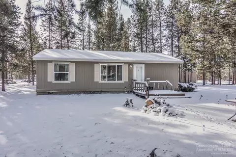 51429 Evans Way, La Pine, OR 97739 photo 2