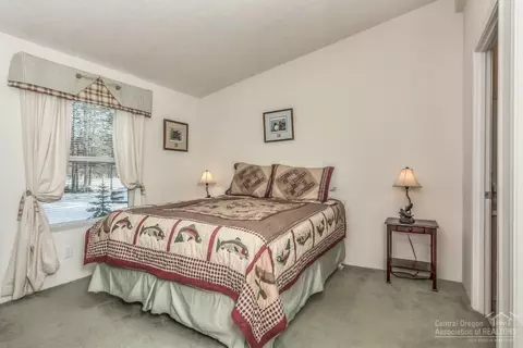 51429 Evans Way, La Pine, OR 97739 photo 15