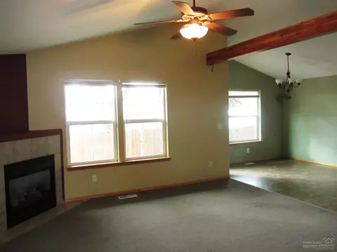 61379 Kobe St, Bend, OR 97702 photo 4