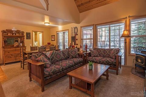 354 E Wapato Loop, Sisters, OR 97759 photo 9