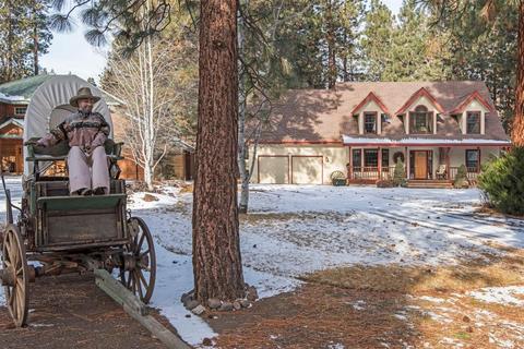 354 E Wapato Loop, Sisters, OR 97759 photo 1