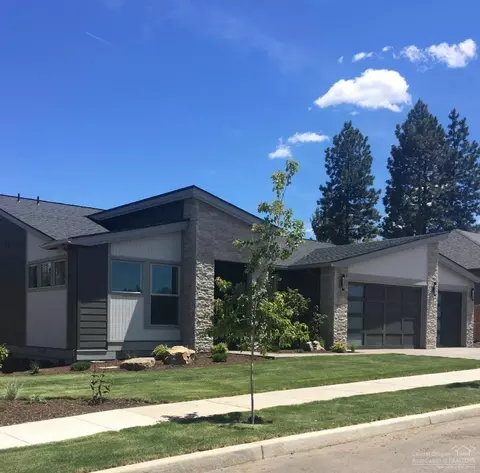 60864 SW Headwaters Loop, Bend, OR 97702 photo 1