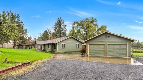 20520 Jefferson Ct, Bend, OR 97703 photo 1