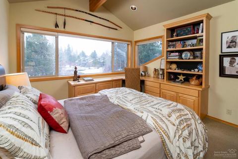 19521 Painted Ridge Loop, Bend, OR 97702 photo 12