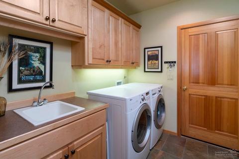19521 Painted Ridge Loop, Bend, OR 97702 photo 14