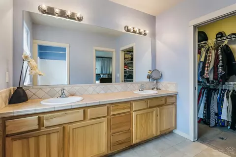 63441 Ledgestone Ct, Bend, OR 97701 photo 16