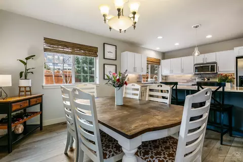 63441 Ledgestone Ct, Bend, OR 97701 photo 7