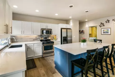 63441 Ledgestone Ct, Bend, OR 97701 photo 9